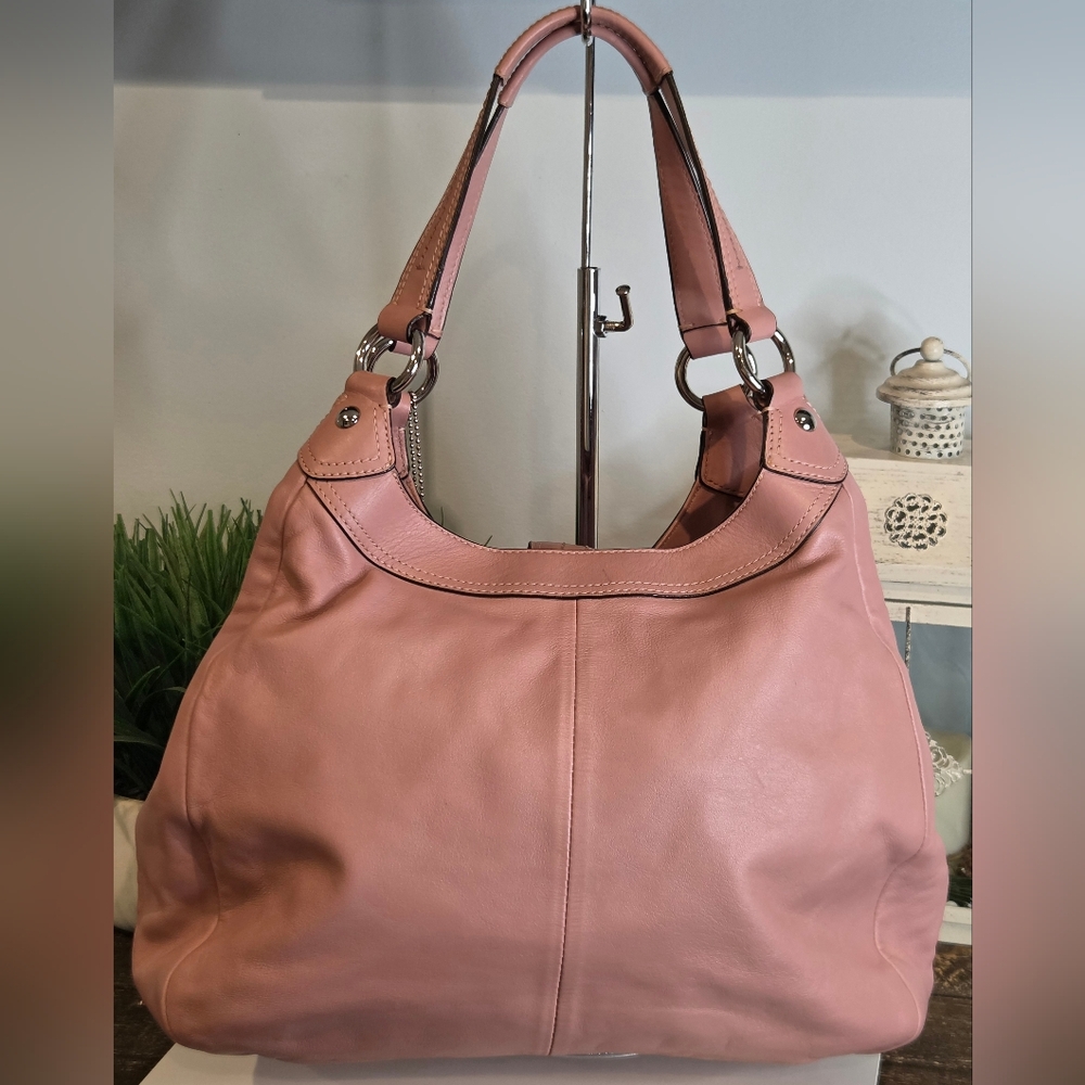 Coach Soho Lynn Hobo Bag Rose Pink Leather - Picture 2 of 15